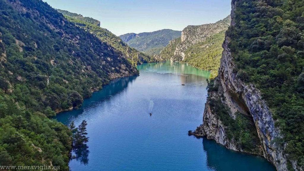 Alberg de Talarn Tremp Bagian luar foto